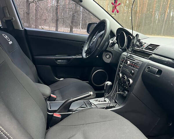 Синій Мазда 3, об'ємом двигуна 1.6 л та пробігом 234 тис. км за 4600 $, фото 7 на Automoto.ua