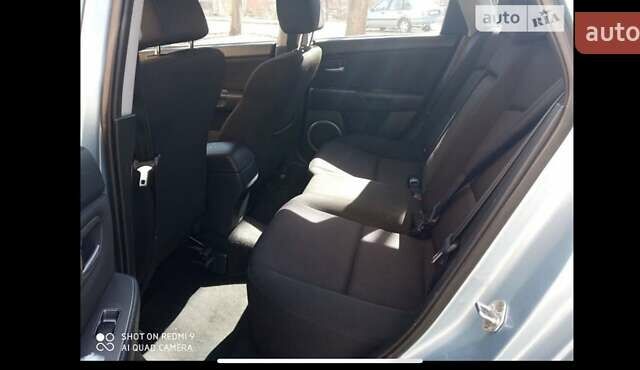 Синий Мазда 3, объемом двигателя 1.6 л и пробегом 172 тыс. км за 5800 $, фото 5 на Automoto.ua