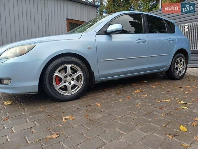 Синий Мазда 3, объемом двигателя 1.6 л и пробегом 331 тыс. км за 4300 $, фото 4 на Automoto.ua
