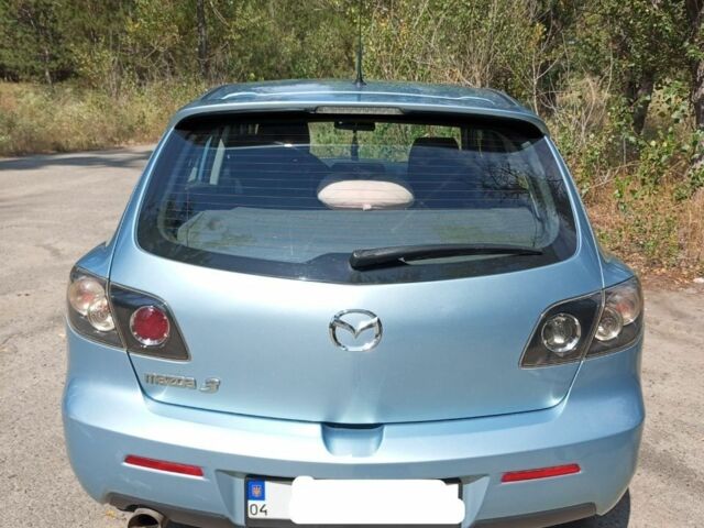 Синий Мазда 3, объемом двигателя 0 л и пробегом 197 тыс. км за 6000 $, фото 1 на Automoto.ua