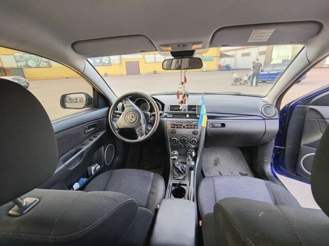 Синий Мазда 3, объемом двигателя 0 л и пробегом 357 тыс. км за 4726 $, фото 3 на Automoto.ua