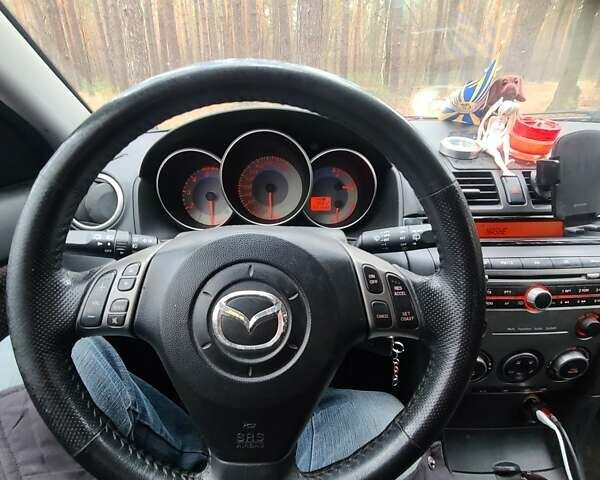 Синий Мазда 3, объемом двигателя 1.6 л и пробегом 303 тыс. км за 3700 $, фото 6 на Automoto.ua