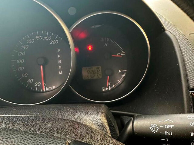 Синий Мазда 3, объемом двигателя 1.6 л и пробегом 265 тыс. км за 5000 $, фото 4 на Automoto.ua