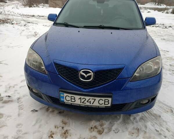 Синий Мазда 3, объемом двигателя 1.6 л и пробегом 320 тыс. км за 4000 $, фото 2 на Automoto.ua
