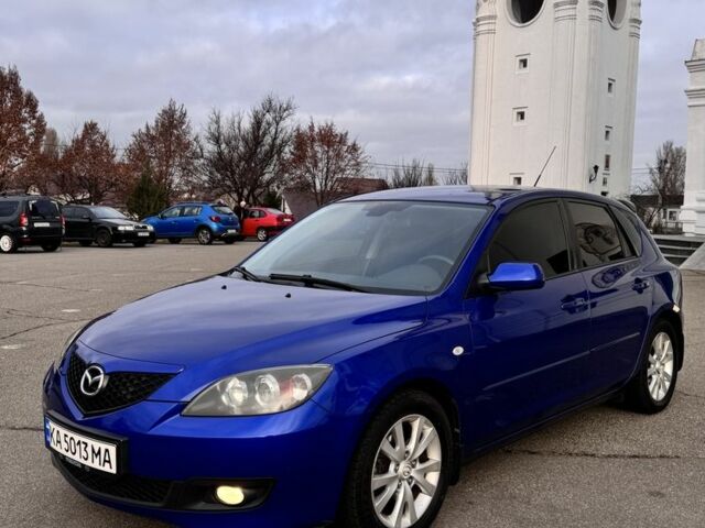 Синий Мазда 3, объемом двигателя 1.6 л и пробегом 205 тыс. км за 4900 $, фото 3 на Automoto.ua