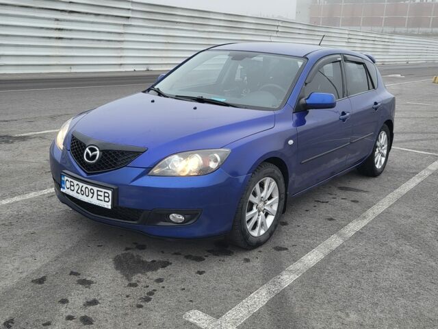 Синий Мазда 3, объемом двигателя 1.6 л и пробегом 294 тыс. км за 4500 $, фото 1 на Automoto.ua