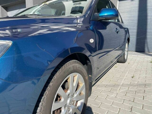 Синий Мазда 3, объемом двигателя 1.6 л и пробегом 190 тыс. км за 5450 $, фото 11 на Automoto.ua