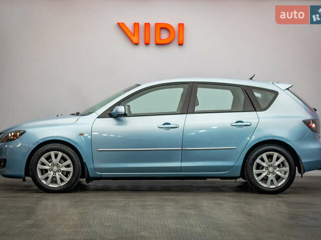 Синий Мазда 3, объемом двигателя 1.6 л и пробегом 167 тыс. км за 5335 $, фото 2 на Automoto.ua