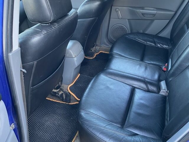 Синій Мазда 3, об'ємом двигуна 1.6 л та пробігом 250 тис. км за 1500 $, фото 13 на Automoto.ua