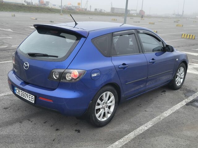 Синий Мазда 3, объемом двигателя 1.6 л и пробегом 294 тыс. км за 4500 $, фото 4 на Automoto.ua