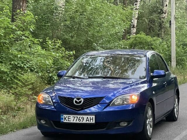 Синий Мазда 3, объемом двигателя 1.6 л и пробегом 250 тыс. км за 6000 $, фото 6 на Automoto.ua