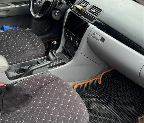 Синий Мазда 3, объемом двигателя 1.6 л и пробегом 416 тыс. км за 2899 $, фото 8 на Automoto.ua