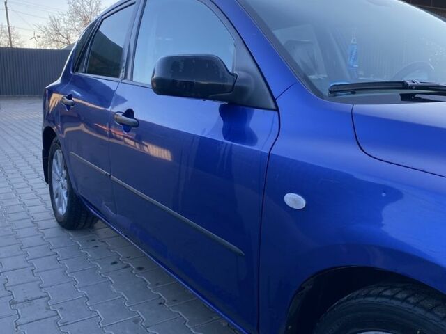 Синій Мазда 3, об'ємом двигуна 1.6 л та пробігом 250 тис. км за 1500 $, фото 7 на Automoto.ua