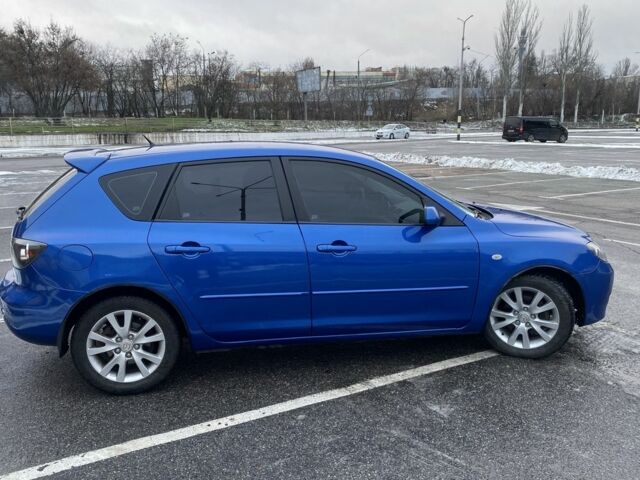 Синий Мазда 3, объемом двигателя 1.6 л и пробегом 303 тыс. км за 4824 $, фото 13 на Automoto.ua