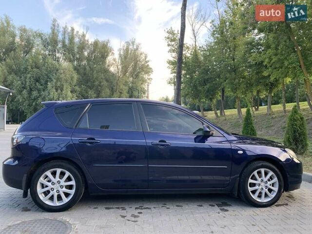 Синий Мазда 3, объемом двигателя 1.5 л и пробегом 228 тыс. км за 5500 $, фото 7 на Automoto.ua