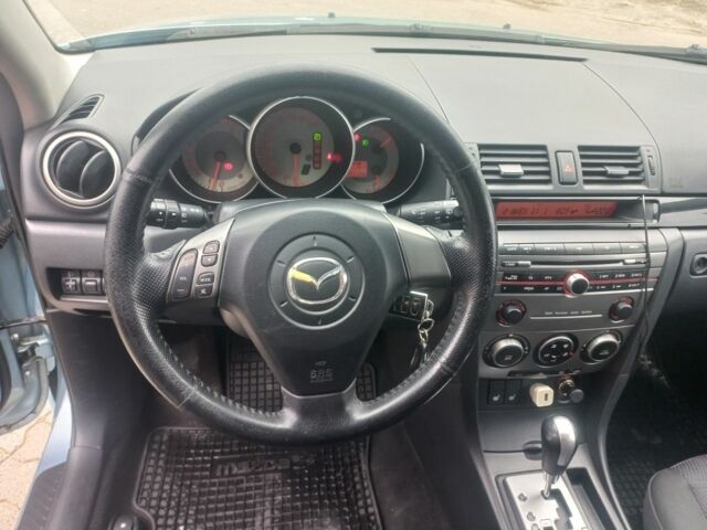 Синій Мазда 3, об'ємом двигуна 1.6 л та пробігом 203 тис. км за 5650 $, фото 3 на Automoto.ua