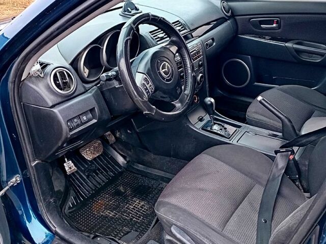 Синий Мазда 3, объемом двигателя 1.6 л и пробегом 210 тыс. км за 4800 $, фото 5 на Automoto.ua