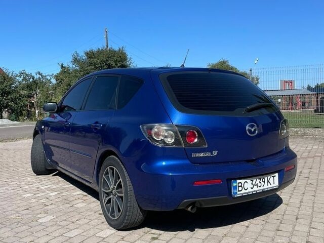 Синій Мазда 3, об'ємом двигуна 1.6 л та пробігом 300 тис. км за 4100 $, фото 8 на Automoto.ua