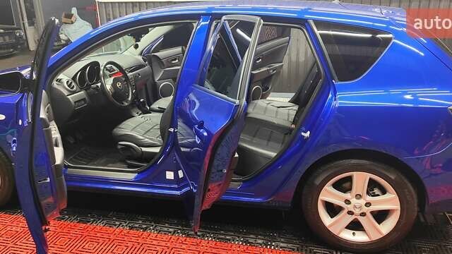 Синій Мазда 3, об'ємом двигуна 1.35 л та пробігом 220 тис. км за 4500 $, фото 10 на Automoto.ua