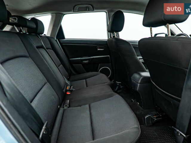 Синий Мазда 3, объемом двигателя 1.6 л и пробегом 167 тыс. км за 5335 $, фото 16 на Automoto.ua