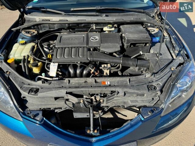 Синий Мазда 3, объемом двигателя 1.6 л и пробегом 191 тыс. км за 5299 $, фото 39 на Automoto.ua