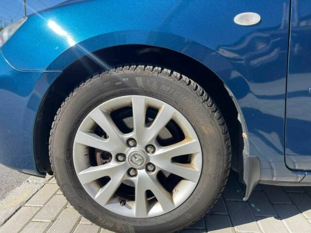 Синій Мазда 3, об'ємом двигуна 1.6 л та пробігом 190 тис. км за 5499 $, фото 15 на Automoto.ua