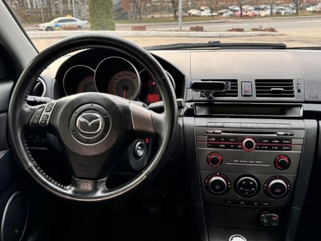 Синий Мазда 3, объемом двигателя 1.6 л и пробегом 205 тыс. км за 4900 $, фото 10 на Automoto.ua
