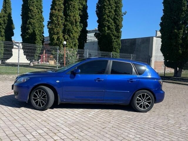 Синій Мазда 3, об'ємом двигуна 1.6 л та пробігом 300 тис. км за 4100 $, фото 6 на Automoto.ua