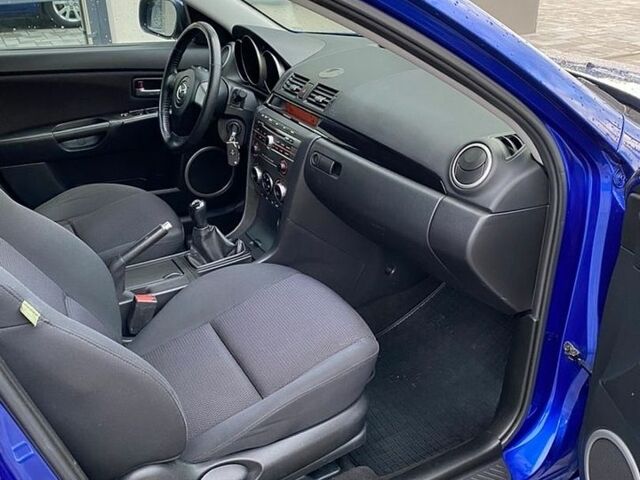 Синій Мазда 3, об'ємом двигуна 1.6 л та пробігом 140 тис. км за 5500 $, фото 20 на Automoto.ua