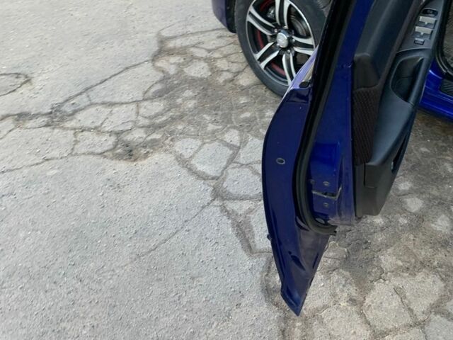 Синий Мазда 3, объемом двигателя 1.6 л и пробегом 228 тыс. км за 5000 $, фото 1 на Automoto.ua