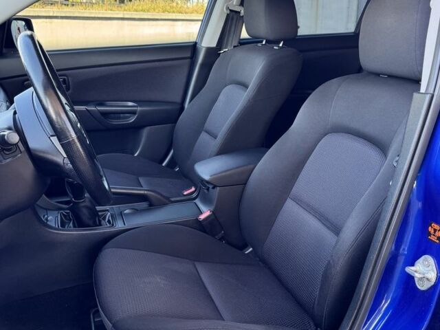 Синий Мазда 3, объемом двигателя 1.6 л и пробегом 217 тыс. км за 4196 $, фото 6 на Automoto.ua