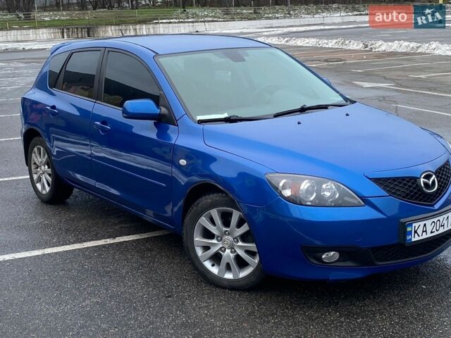 Синій Мазда 3, об'ємом двигуна 1.6 л та пробігом 305 тис. км за 4999 $, фото 3 на Automoto.ua