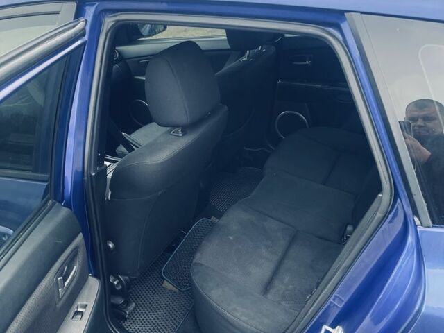 Синий Мазда 3, объемом двигателя 1.6 л и пробегом 264 тыс. км за 5200 $, фото 4 на Automoto.ua