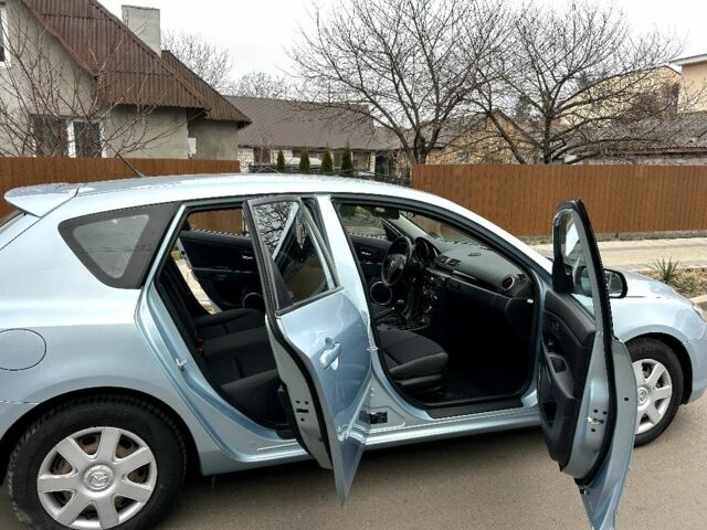 Синий Мазда 3, объемом двигателя 0 л и пробегом 286 тыс. км за 4900 $, фото 5 на Automoto.ua