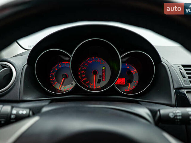 Синий Мазда 3, объемом двигателя 1.6 л и пробегом 167 тыс. км за 5335 $, фото 12 на Automoto.ua