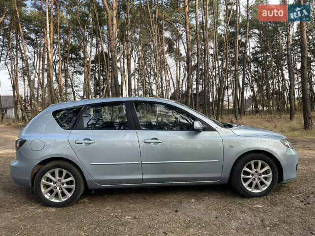 Синий Мазда 3, объемом двигателя 1.6 л и пробегом 227 тыс. км за 5400 $, фото 11 на Automoto.ua
