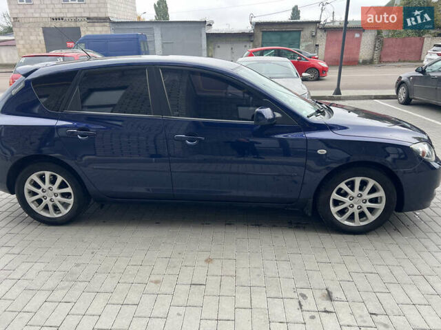 Синій Мазда 3, об'ємом двигуна 1.6 л та пробігом 240 тис. км за 6350 $, фото 3 на Automoto.ua