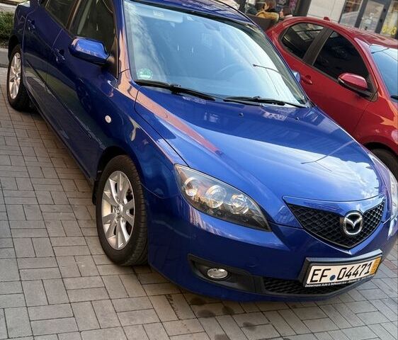 Синій Мазда 3, об'ємом двигуна 1.6 л та пробігом 160 тис. км за 6700 $, фото 1 на Automoto.ua