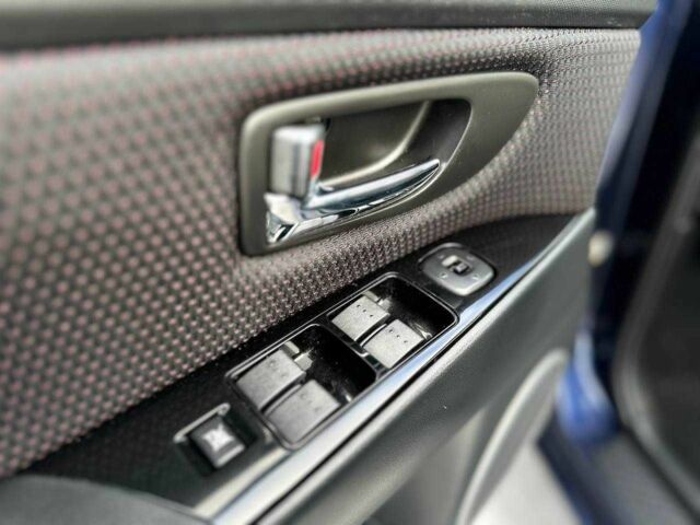 Синий Мазда 3, объемом двигателя 1.6 л и пробегом 248 тыс. км за 5399 $, фото 12 на Automoto.ua