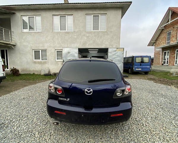 Синий Мазда 3, объемом двигателя 1.6 л и пробегом 188 тыс. км за 6200 $, фото 1 на Automoto.ua