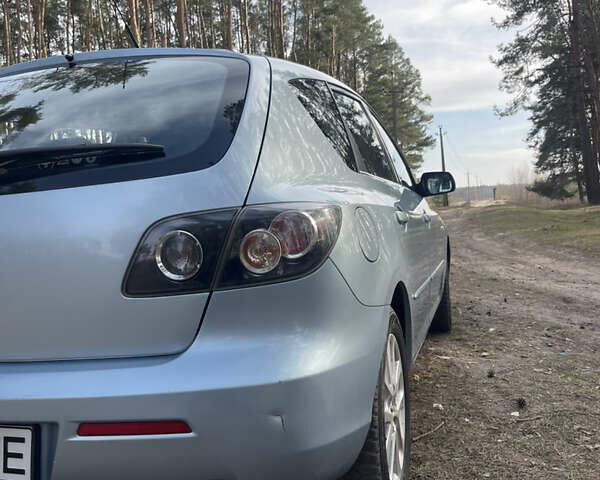 Синий Мазда 3, объемом двигателя 1.6 л и пробегом 227 тыс. км за 5400 $, фото 21 на Automoto.ua