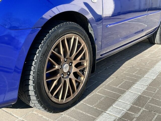 Синій Мазда 3, об'ємом двигуна 1.6 л та пробігом 300 тис. км за 6000 $, фото 2 на Automoto.ua