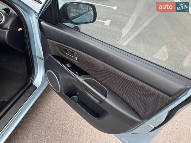 Синій Мазда 3, об'ємом двигуна 1.6 л та пробігом 179 тис. км за 5500 $, фото 7 на Automoto.ua