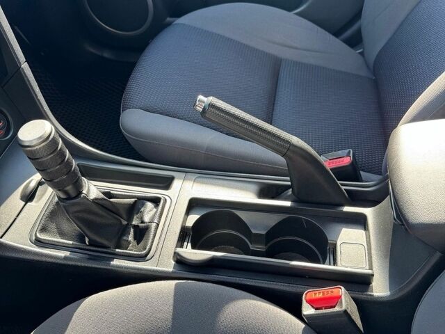 Синій Мазда 3, об'ємом двигуна 1.6 л та пробігом 183 тис. км за 4900 $, фото 16 на Automoto.ua