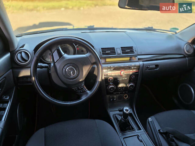 Синий Мазда 3, объемом двигателя 1.6 л и пробегом 240 тыс. км за 5500 $, фото 10 на Automoto.ua