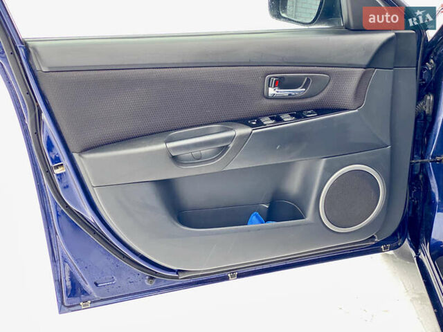 Синій Мазда 3, об'ємом двигуна 1.6 л та пробігом 153 тис. км за 5950 $, фото 26 на Automoto.ua