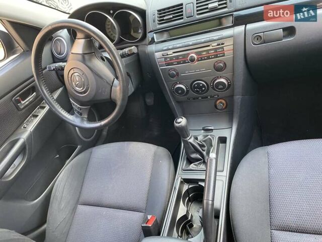 Синий Мазда 3, объемом двигателя 1.6 л и пробегом 190 тыс. км за 5399 $, фото 4 на Automoto.ua