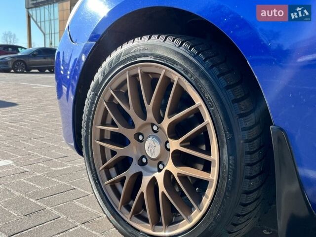 Синий Мазда 3, объемом двигателя 1.6 л и пробегом 309 тыс. км за 6000 $, фото 9 на Automoto.ua