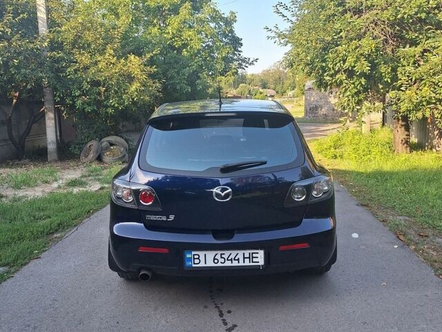 Синий Мазда 3, объемом двигателя 1.6 л и пробегом 227 тыс. км за 5500 $, фото 2 на Automoto.ua