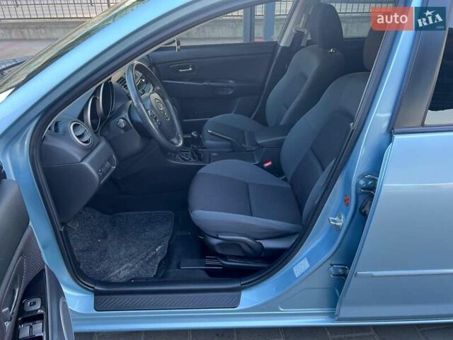Синій Мазда 3, об'ємом двигуна 1.6 л та пробігом 176 тис. км за 6499 $, фото 2 на Automoto.ua